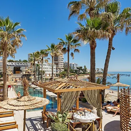Apartment Luxury Duplex Penthouse 2 Living 3 Double Bedroom 4 Beds 4 Terraces Outstanding Sea & Mountain Views Sitio de Calahonda