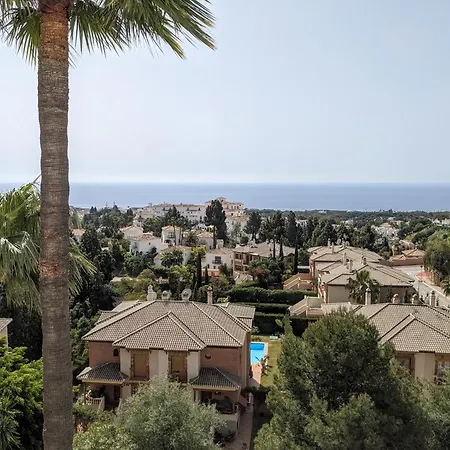 Apartment Luxury Duplex Penthouse 2 Living 3 Double Bedroom 4 Beds 4 Terraces Outstanding Sea & Mountain Views Sitio de Calahonda