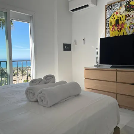 Apartment Luxury Duplex Penthouse 2 Living 3 Double Bedroom 4 Beds 4 Terraces Outstanding Sea & Mountain Views