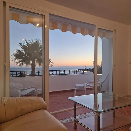 Apartment Luxury Duplex Penthouse 2 Living 3 Double Bedroom 4 Beds 4 Terraces Outstanding Sea & Mountain Views