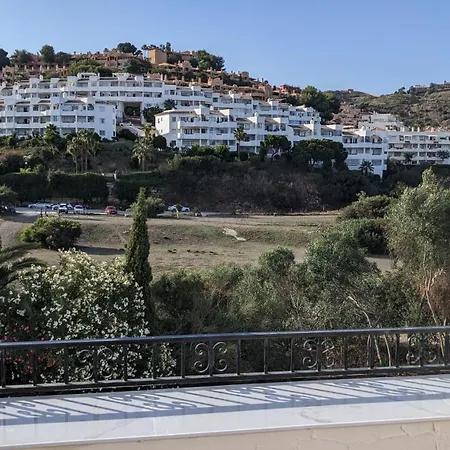 Luxury Duplex Penthouse 2 Living 3 Double Bedroom 4 Beds 4 Terraces Outstanding Sea & Mountain Views *