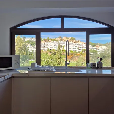 Luxury Duplex Penthouse 2 Living 3 Double Bedroom 4 Beds 4 Terraces Outstanding Sea & Mountain Views Apartment *