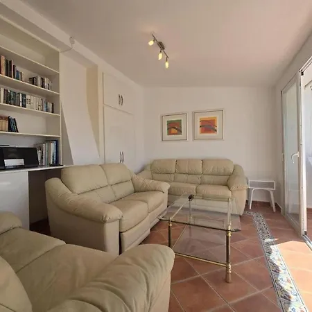 Luxury Duplex Penthouse 2 Living 3 Double Bedroom 4 Beds 4 Terraces Outstanding Sea & Mountain Views Apartment Sitio de Calahonda